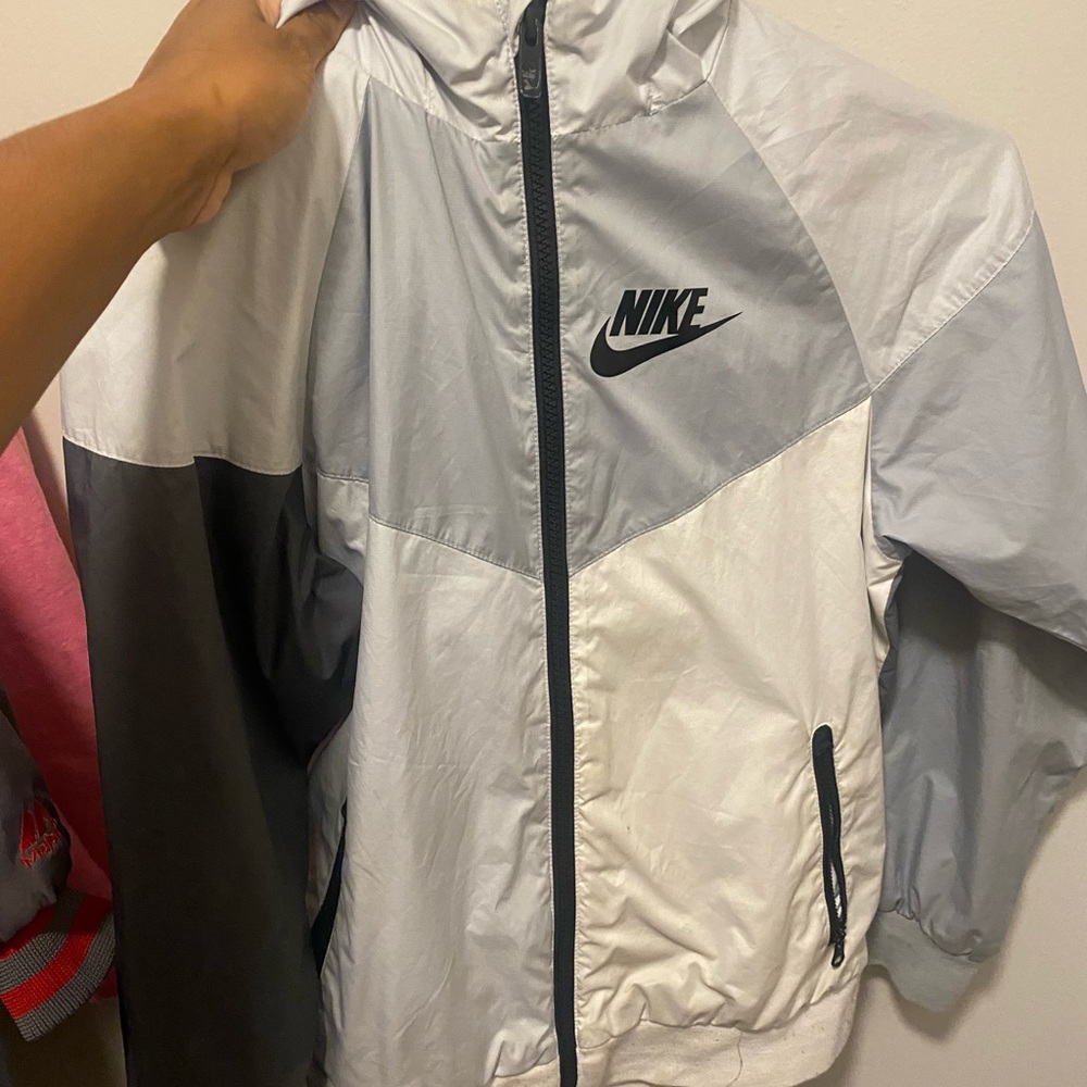 Nike windbreaker